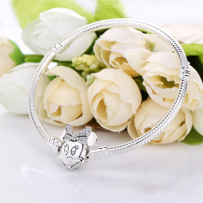 (kuva) Disney, Moments Shimmering Minnie Portrait Bracelet - 597770CZ - Rannekorut | PA - Näytä 4