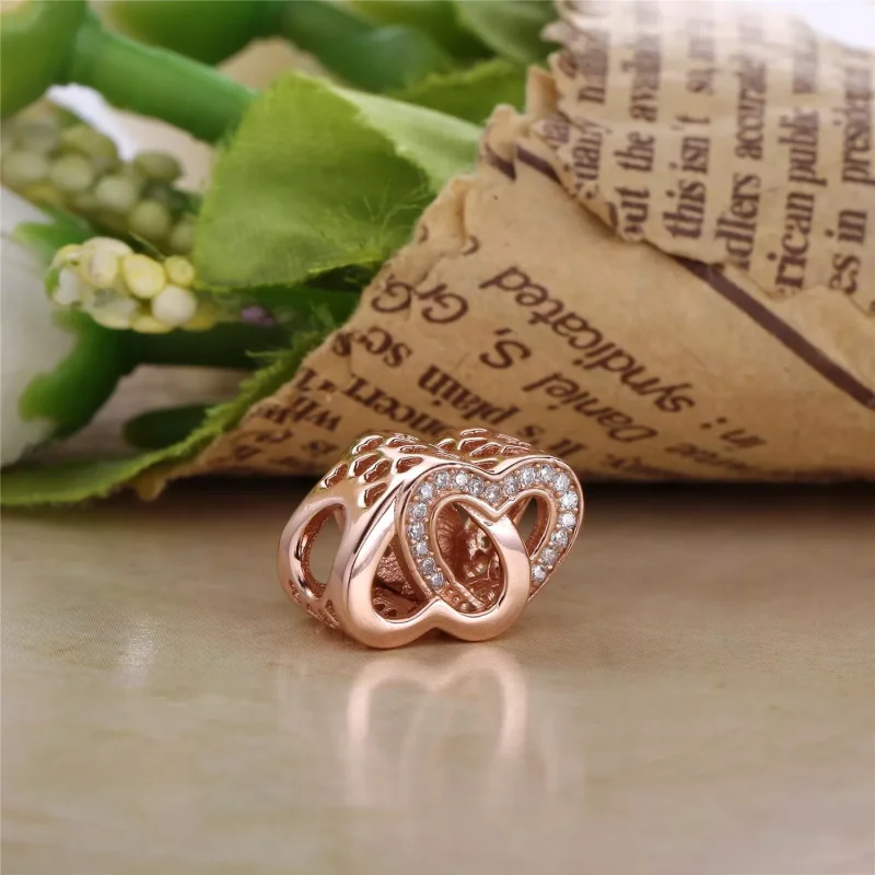 (kuva) Entwined Love Charm - 781880CZ - Helat | PANDORA - Näytä 2