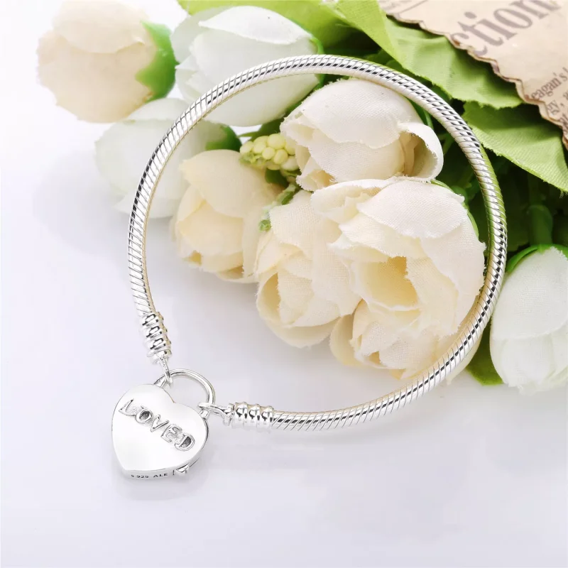 (kuva) Moments Smooth You Are Loved Padlock Clasp Bracelet - 597806 - Rannekorut | PAND - Näytä 3