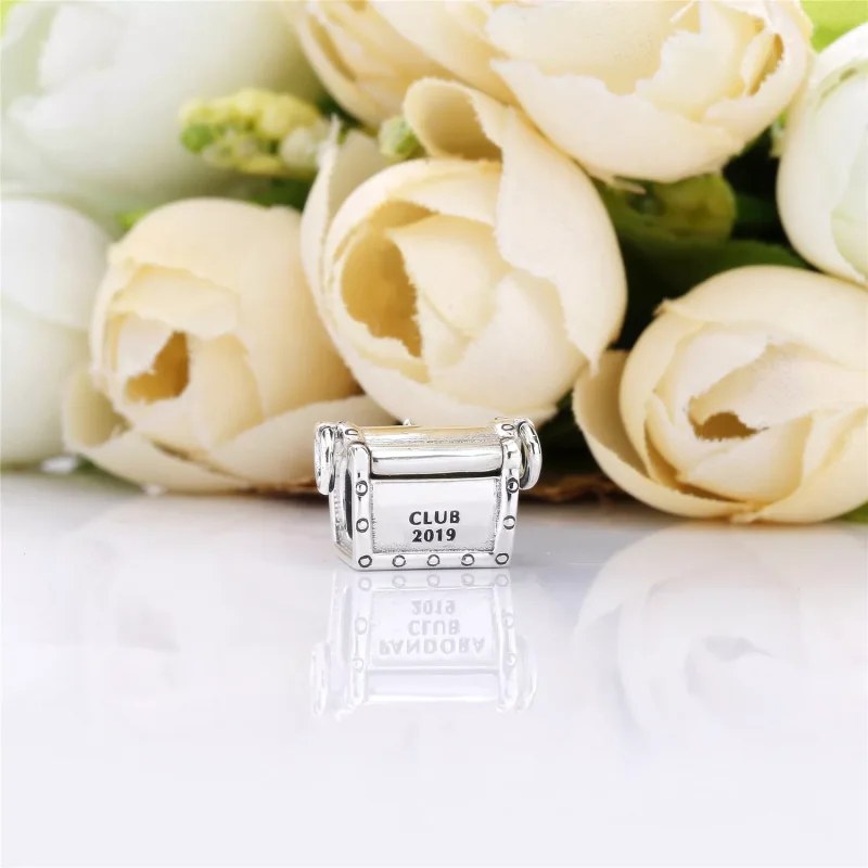 (kuva) PANDORA Club Charm 2019 - 787792D - Helat | PANDORA - Näytä 3