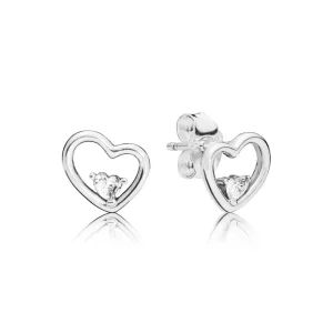 (kuva) Asymmetric Hearts of Love Nappikorvakorut - 297813CZ - Korvakorut | PANDORA