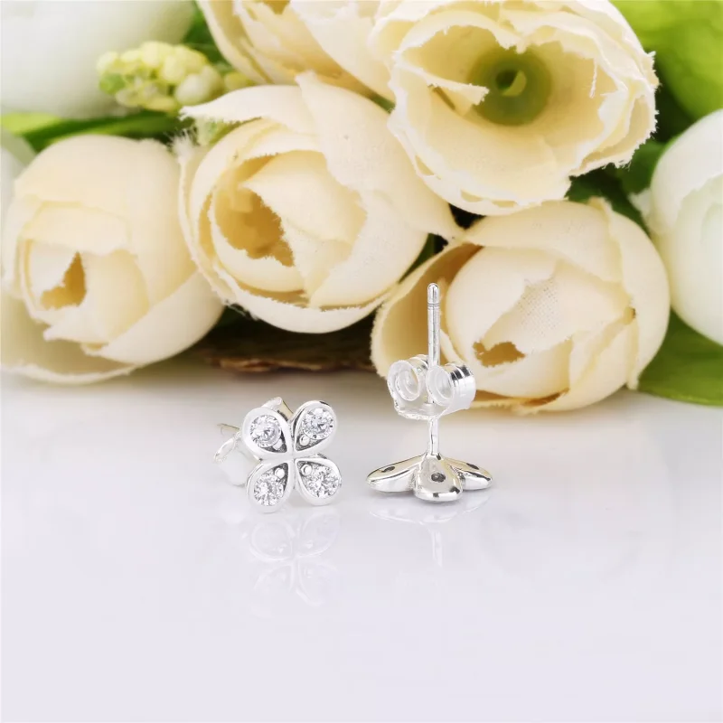 (kuva) Four-Petal Flowers Nappikorvakorut - 297968CZ - Korvakorut | PANDORA - Näytä 4