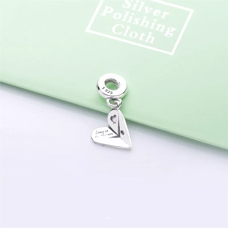 (kuva) Paper plane silver dangle with clear cubic zirconia - 797876CZ - Helat | PANDORA - Näytä 2