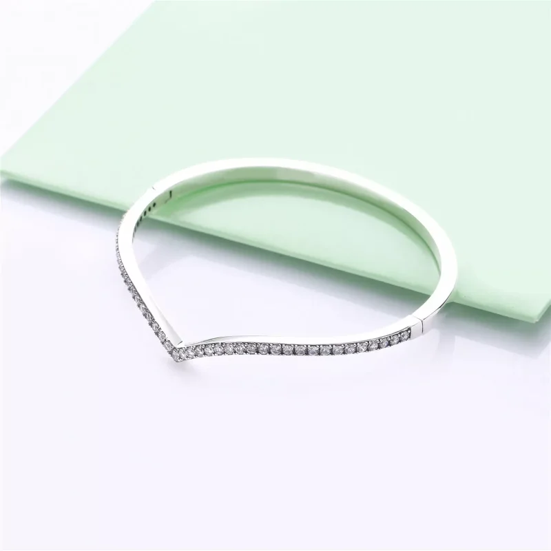 (kuva) Shimmering Wish Bangle - 597837CZ - Rannekorut | PANDORA - Näytä 2