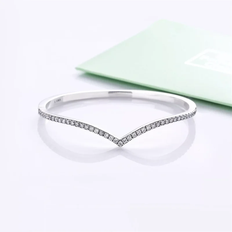 (kuva) Shimmering Wish Bangle - 597837CZ - Rannekorut | PANDORA - Näytä 3