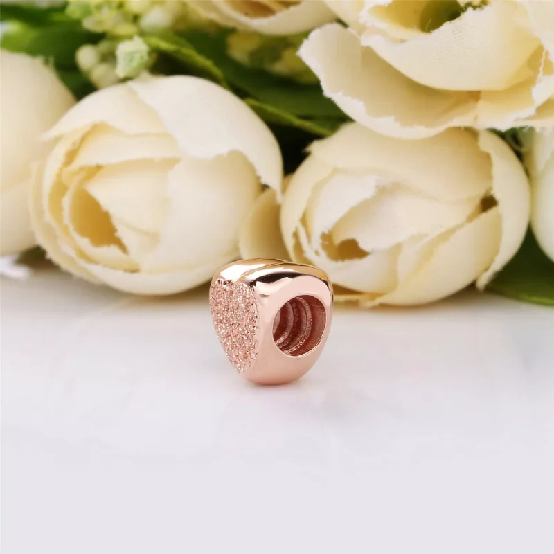 (kuva) PANDORA Rose hela - Matte Brilliance Heart - Näytä 3