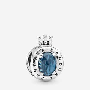 (kuva) PANDORA Sininen Kimaltava Kruunu O - Charmi - 798266NMB - Charms