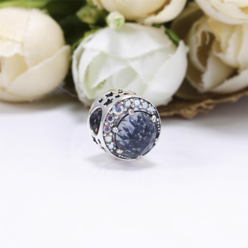 (kuva) PANDORA Kuu ja Yötaivas - Charm - 798524C01 - Näytä 2