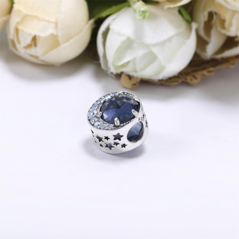 (kuva) PANDORA Kuu ja Yötaivas - Charm - 798524C01 - Näytä 4