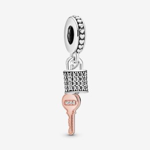 (kuva) PANDORA Pavé Lukko ja Avain Riputus Charm - 788682C01