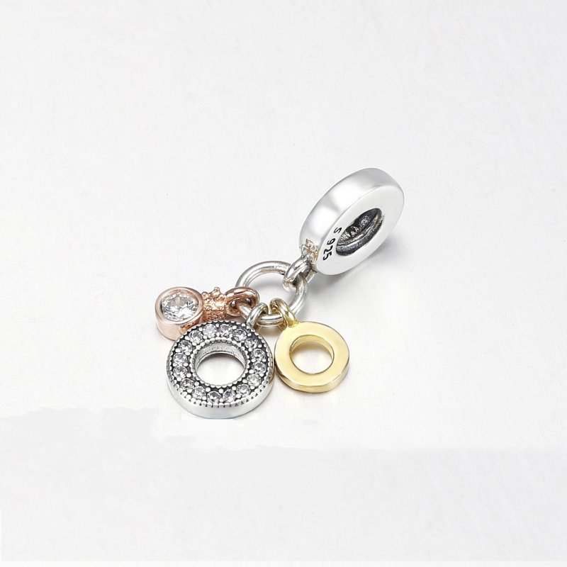 (kuva) PANDORA Triple Monogram & Logo -riipus, Kirkas Cz - 769044C01 - Näytä 3