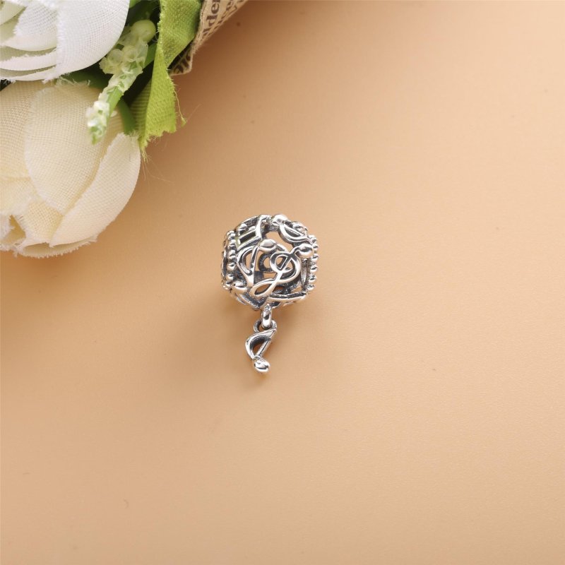 (kuva) PANDORA Openwork Music Notes Charm - 798779C00 - Näytä 2