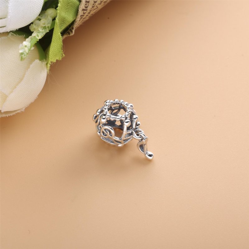 (kuva) PANDORA Openwork Music Notes Charm - 798779C00 - Näytä 3