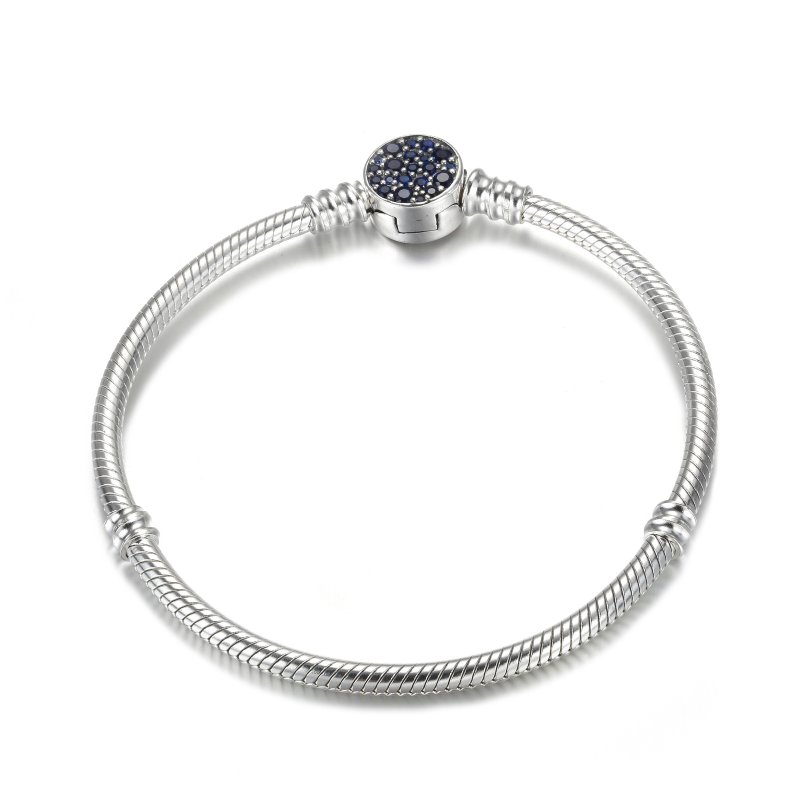 (kuva) Pandora Moments Sparkling Blue -levyketulppaus Käärmeenketju Rannekoru - 599288C - Näytä 4