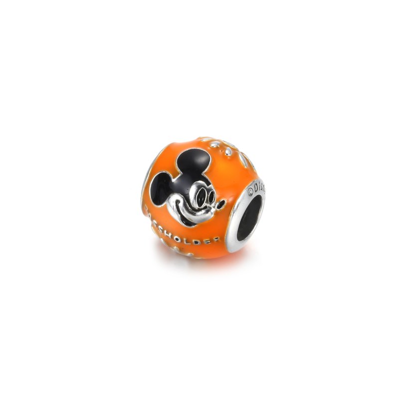(kuva) Pandora Disney Parks -kortinhaltijan riipus - 799262C01 - Näytä 2