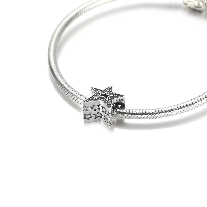 (kuva) PANDORA Sparkling Asymmetric Star Charm - 790016C01 - Näytä 5