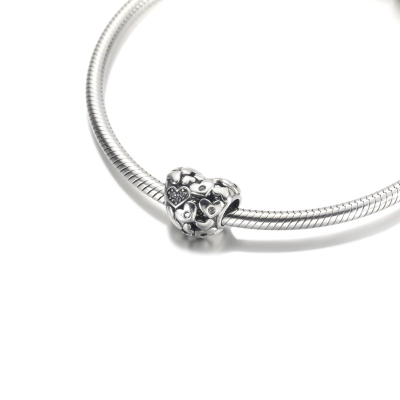 (kuva) PANDORA Sparkling Openwork Heart Charm - 791061C01 - Näytä 5