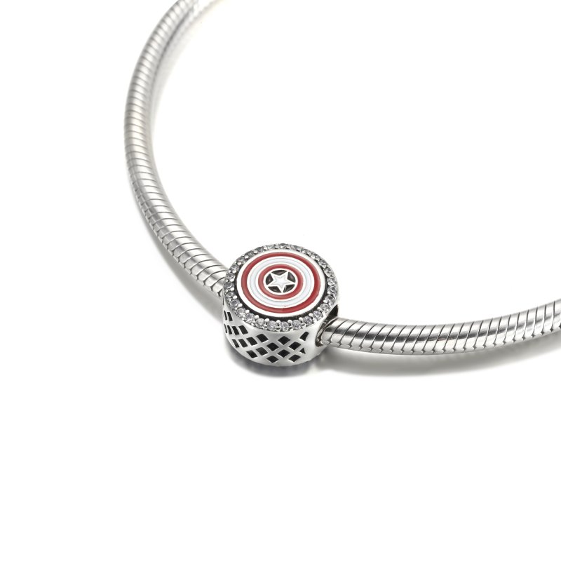 (kuva) PANDORA Marvel The Avengers Kapteeni Amerikan Kilpi Ripustin Helmi - P-D-3623 - Näytä 4
