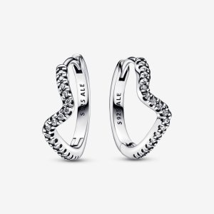 (kuva) PANDORA Sparkling Wave -korvarenkaat - 292545C01