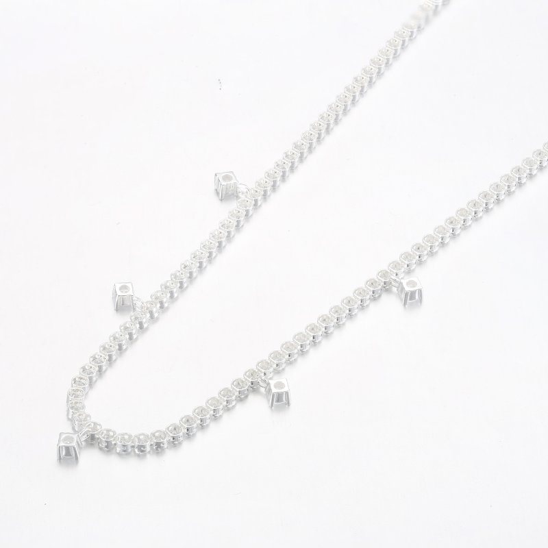 (kuva) PANDORA Sparkling Drop -kaulakoru - 392405C01 - Näytä 6