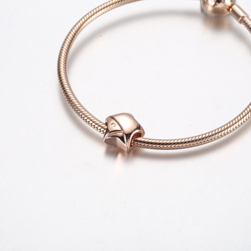(kuva) Pandora Rose Gold Onnen tähti - 782484C01 - Näytä 7
