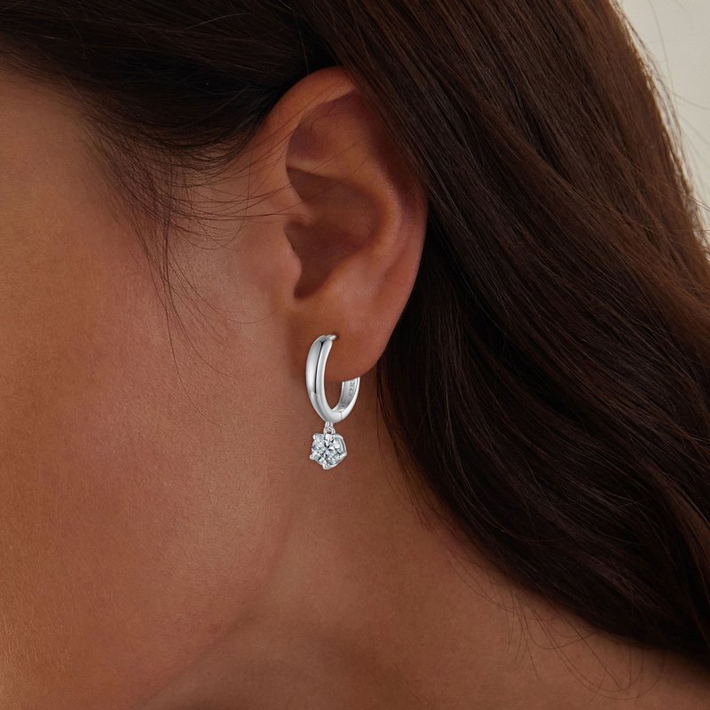 (kuva) Pandora-tyyliset 0,5 ct moissanite korvarenkaat (kaksi sertifikaattia) - MSE040 - Näytä 5