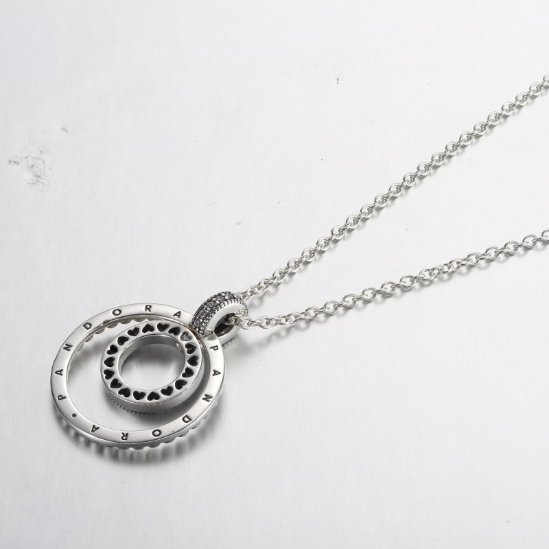 (kuva) Pandora Signature Pavé & Helmit - Ripustin ja Kaulakoru - 392308C01 - Näytä 3