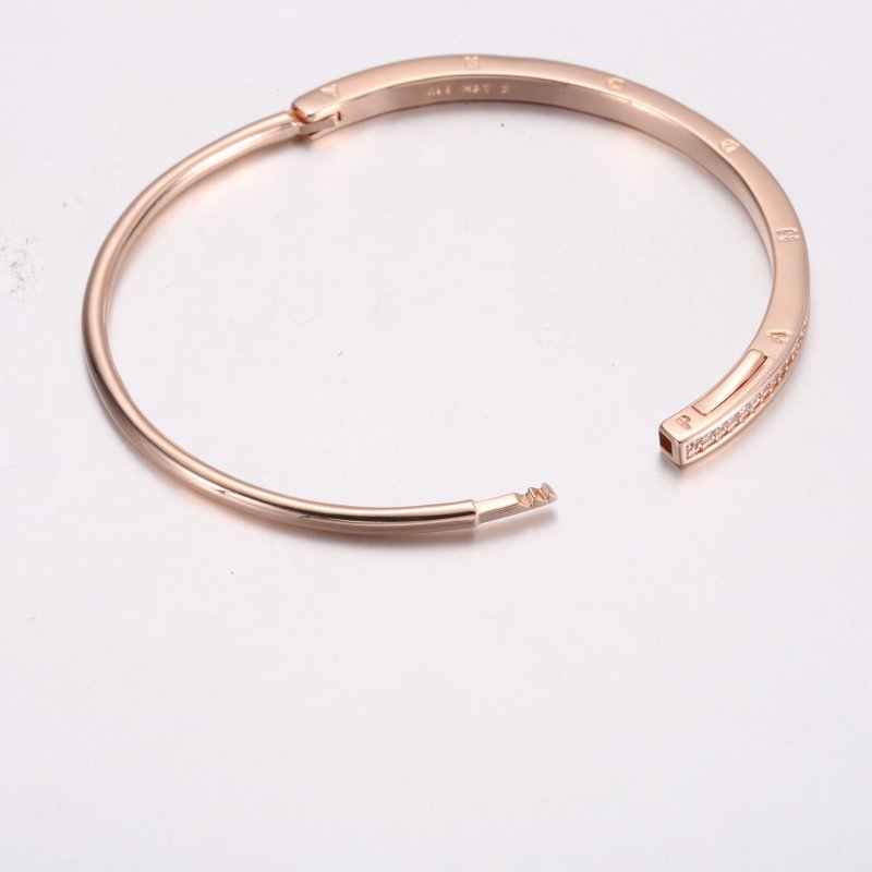 (kuva) Pandora Signature I-D Pavé Rannekoru - 582313C01 - Näytä 5