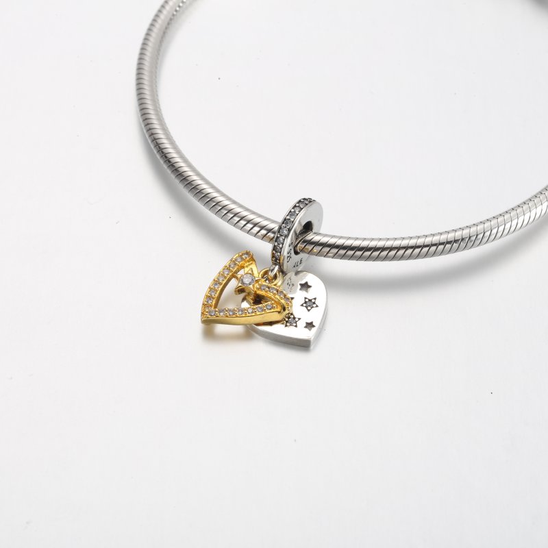 (kuva) Pandora Tähtitaivaan Sydämet Kaksoisriipus Charm - 762203C01 - Näytä 4