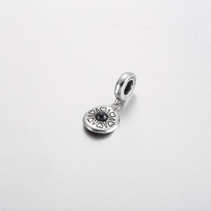 (kuva) Pandora Sombrero Hat Dangle Charm - 792200C01 - Näytä 3