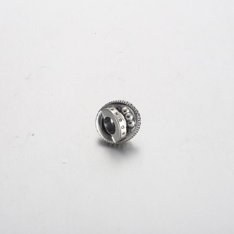 (kuva) Pandora Logo, Pavé & Helmit - 792317C01 - Näytä 3