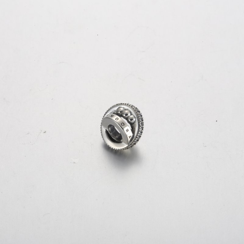 (kuva) Pandora Logo, Pavé & Helmit - 792317C01 - Näytä 4