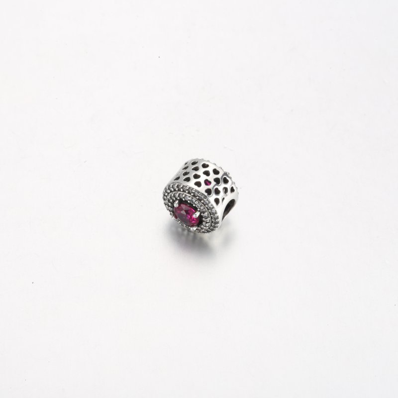 (kuva) Pandora Red Sparkling Levelled Round Charm - 792418c01 - Näytä 4