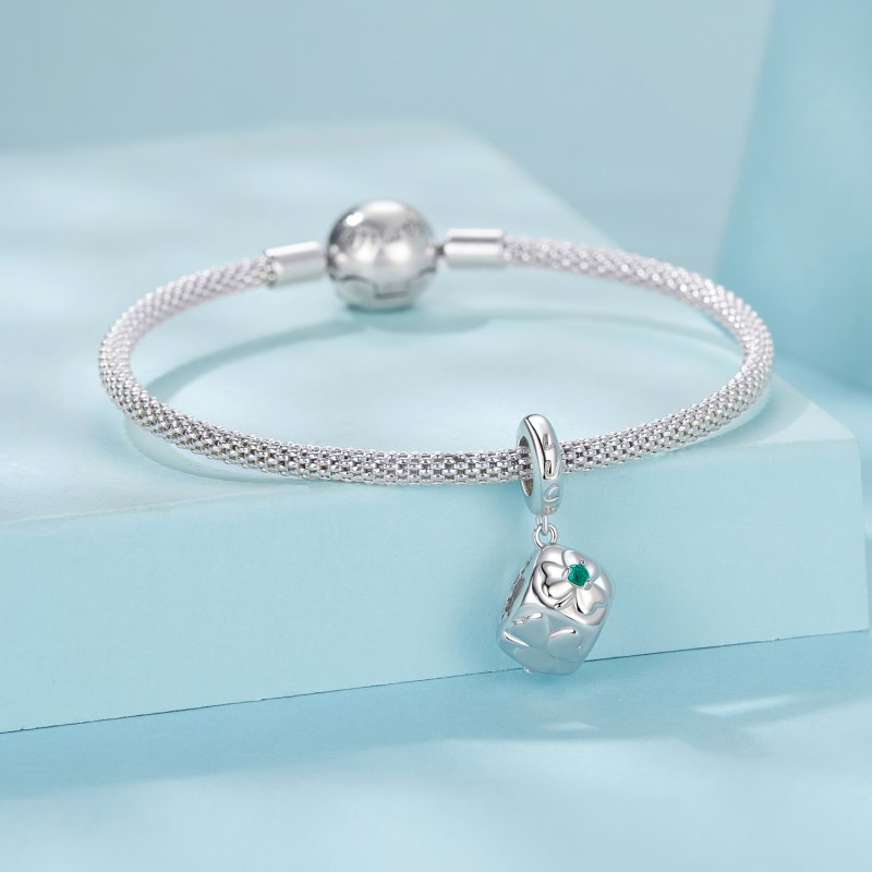 (kuva) PANDORA Tyyli Neliapilan Kuutio Pendant - SCC2839 - Näytä 4