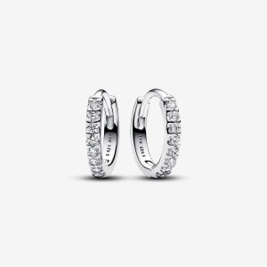(kuva) Pandora Sparkling Huggie -korvarenkaat - 293015C01