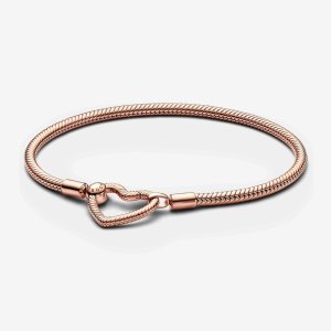 (kuva) Pandora Moments Sydämen Lukitus Käärme Ketus Rannekoru - 582257C00