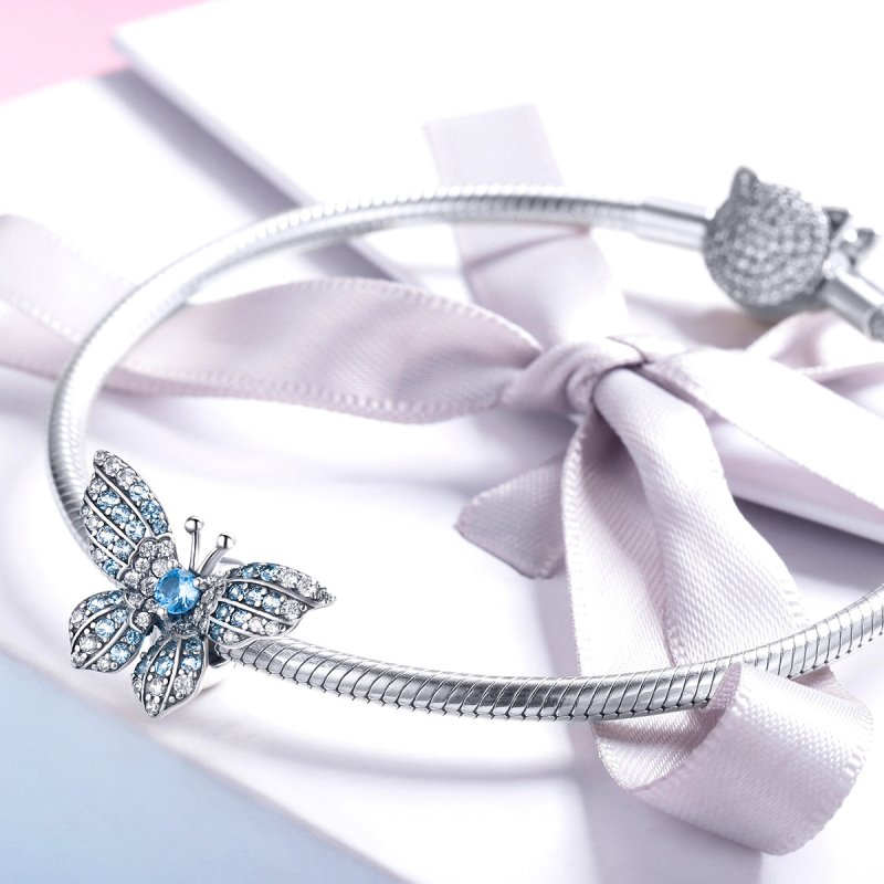 (kuva) Pandora-tyylinen Hopeinen Kimalteinen Perhos Charm - BSC061 - Näytä 3