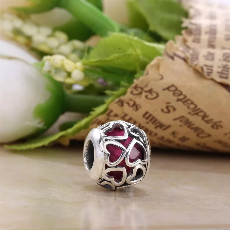 (kuva) Cerise Encased in Love Charm - 792036NCC - Helat | PANDORA - Näytä 2
