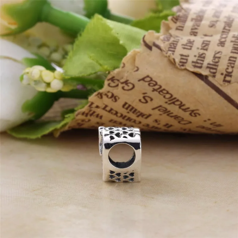 (kuva) Disney.Mickey & MinnieTrue Love - 792050CZ - Helat | PANDORA - Näytä 4
