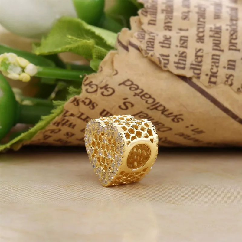 (kuva) Honeycomb Lace - 767039CZ - Helat | PANDORA - Näytä 3