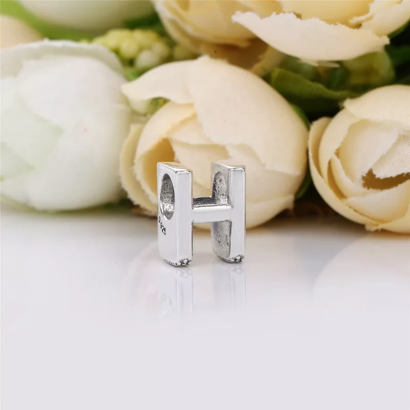 (kuva) Letter H Charm - 797462 - Helat | PANDORA - Näytä 2