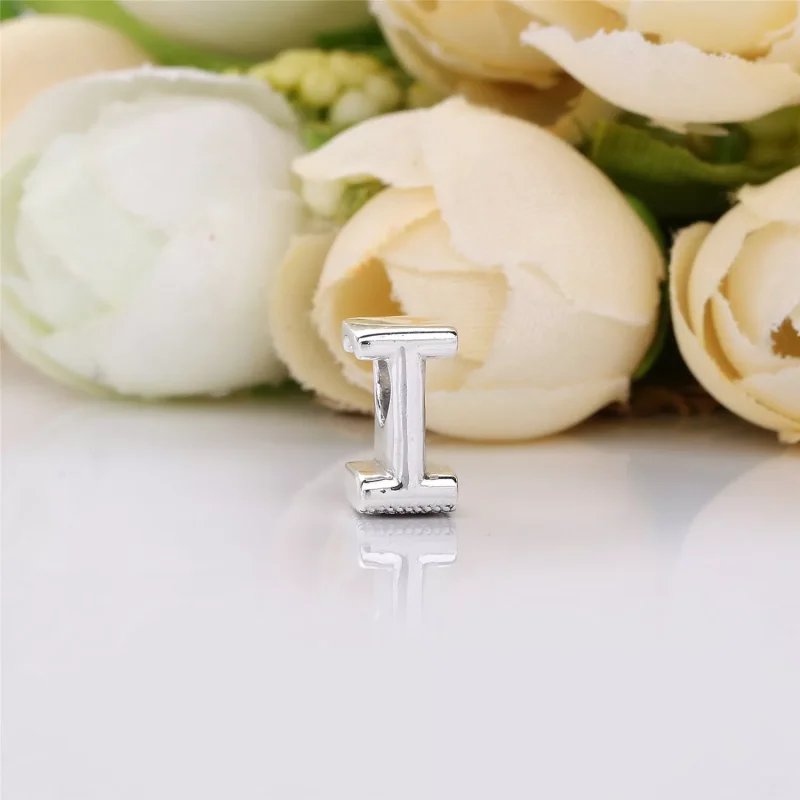 (kuva) Letter I Charm - 797463 - Helat | PANDORA - Näytä 2