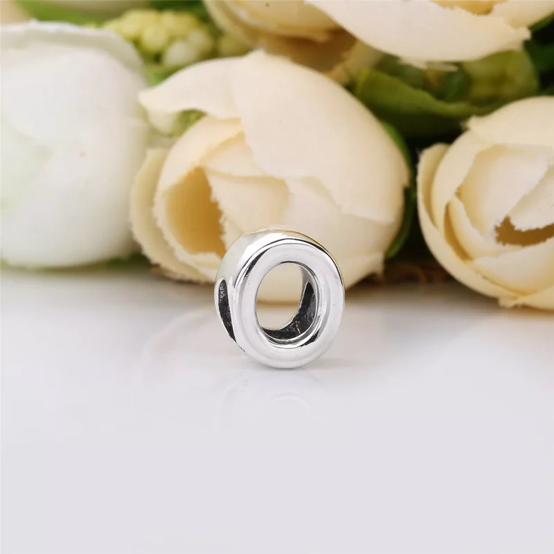 (kuva) Letter O Charm - 797469 - Helat | PANDORA - Näytä 2