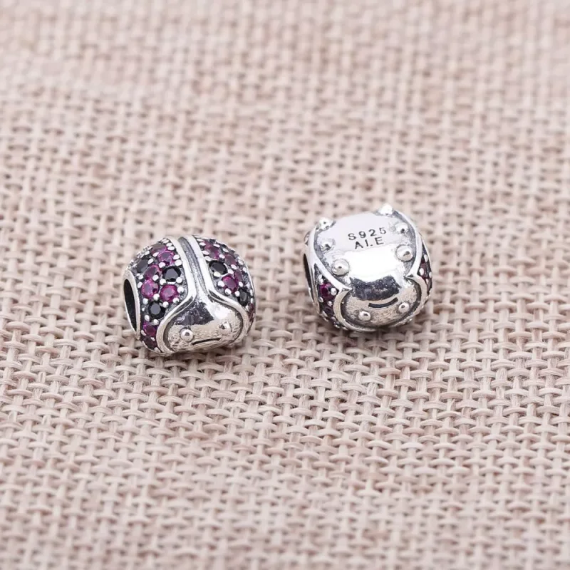 (kuva) PANDORA hela - Leppäkerttu Fancy Cubic Zirconia - Näytä 2
