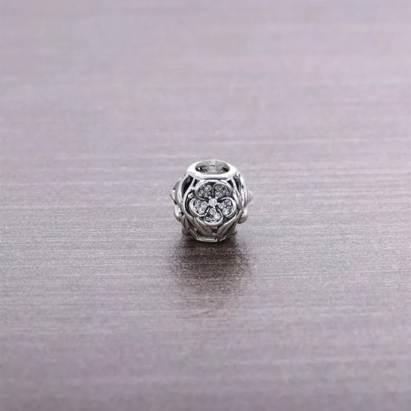 (kuva) PANDORA hela - Openwork Pavé Kukka - Näytä 2