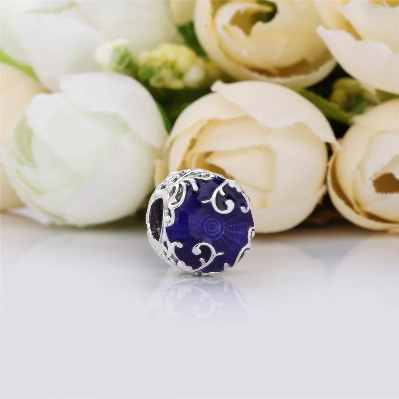 (kuva) Regal Beauty Charm - 797607EN13 - Helat | PANDORA - Näytä 2