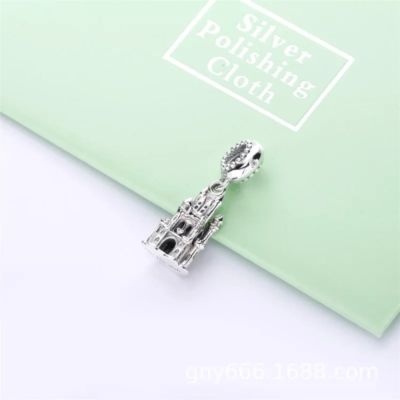 (kuva) Regal Castle Pendant Charm - 797651CZ - Helat | PANDORA - Näytä 2