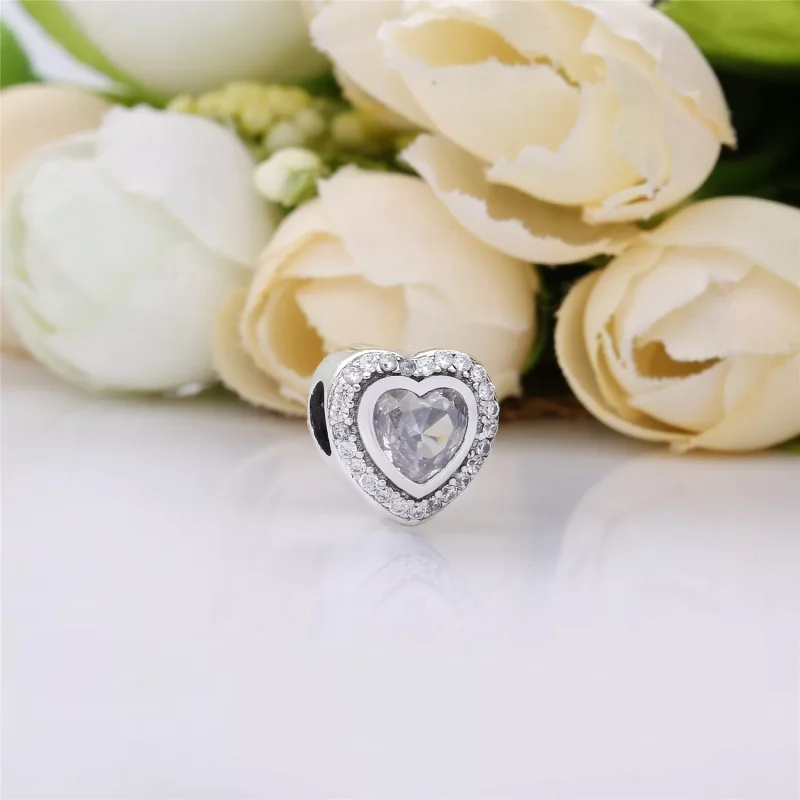 (kuva) Sparkling Love Charm - 797608CZ - Helat | PANDORA - Näytä 2