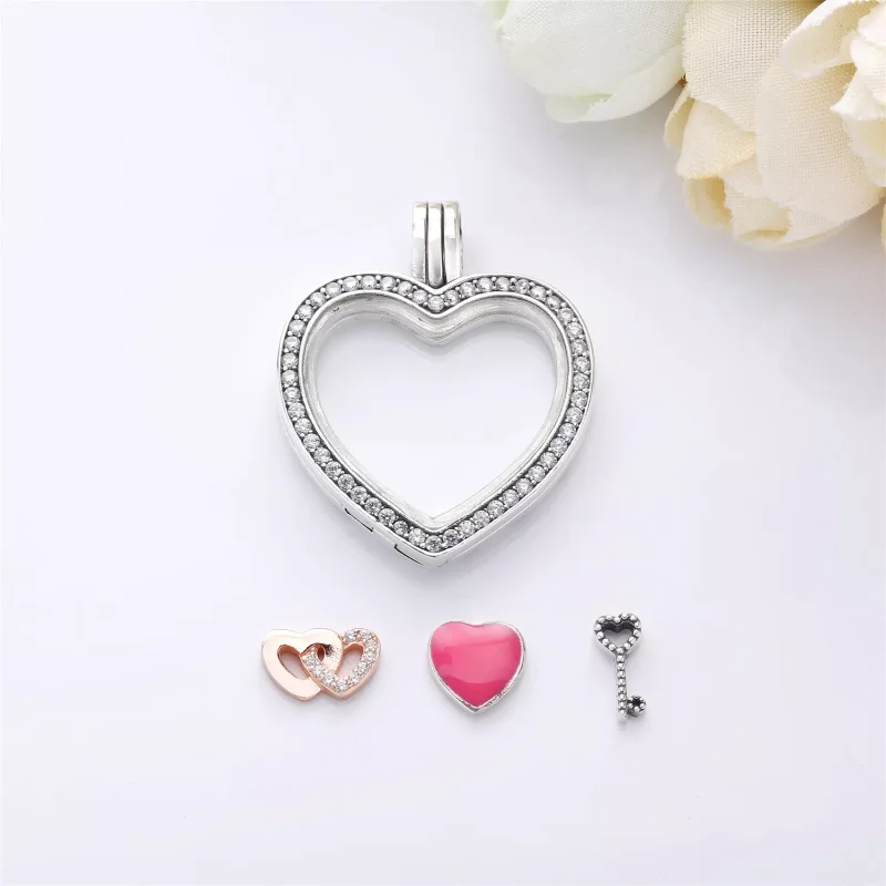 (kuva) Sparkling PANDORA Floating Heart Locket - 797248CZ - Helat | PANDORA - Näytä 4