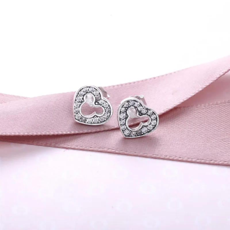 (kuva) Disney heart silver Nappikorvakorut - 290579CZ | PANDORA - Näytä 2